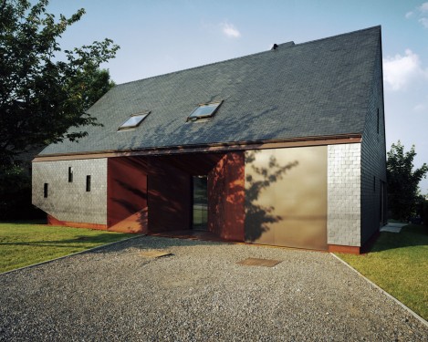 Pierre Hebbelinck & Pierre De Wit Architectes
Maison Delsaute, Sur-Les-Bouhis
Belgium, 2010