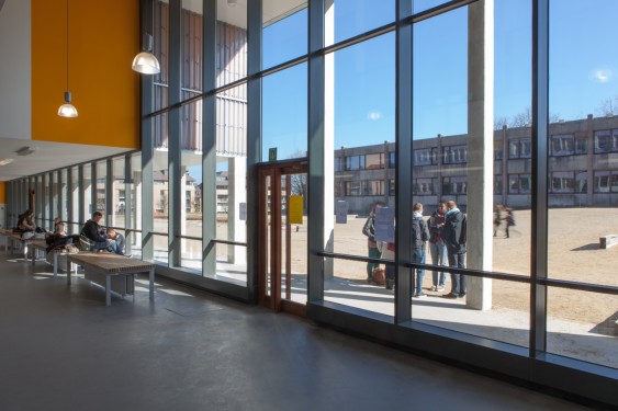 AA-AR (Atelier d'Architecture Alain Richard) 
Athénée Royal Riva Bella, Braine L'Alleud
Belgium, 2013