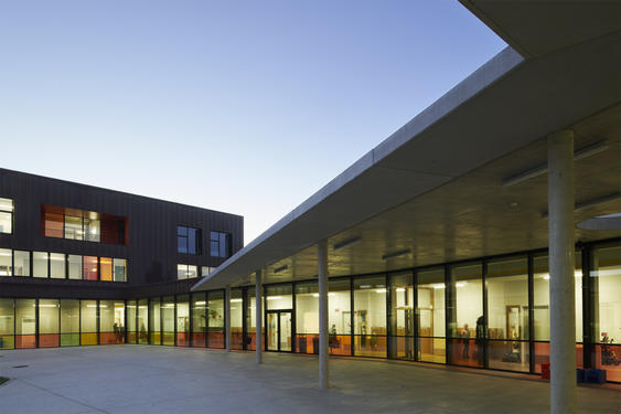 CINEtiquE et école Leona Platel 