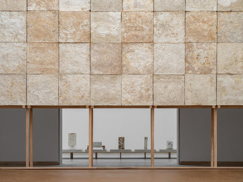 Détail de jonction des matériaux.